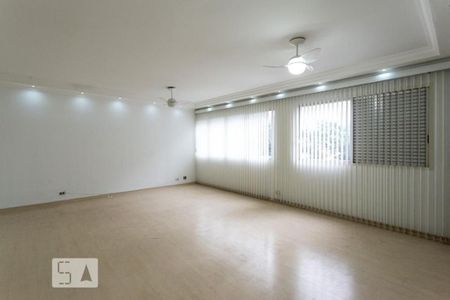 Apartamento à venda com 105m², 2 quartos e 1 vaga Apartamento à venda com 105m², 2 quartos e 1 vagaSala
