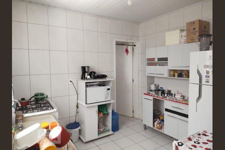 Casa à venda com 400m², 4 quartos e 6 vagas Casa à venda com 400m², 4 quartos e 6 vagasCozinha