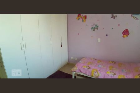 Quarto de casa à venda com 4 quartos, 180m² em Parque São Domingos, São Paulo