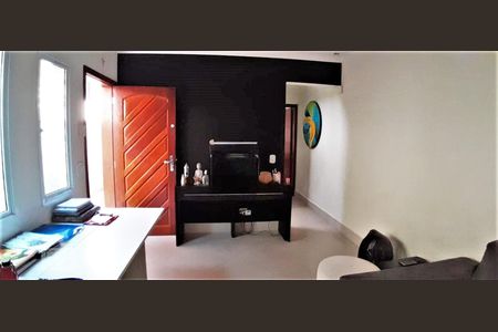 Sala de casa à venda com 4 quartos, 180m² em Parque São Domingos, São Paulo