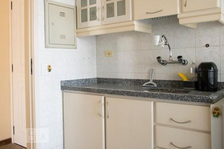Apartamento para alugar com 58m², 2 quartos e 1 vaga Apartamento para alugar com 58m², 2 quartos e 1 vagaCozinha Armários
