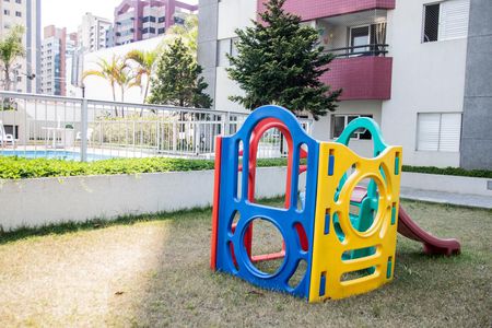 Apartamento para alugar com 58m², 2 quartos e 1 vaga Apartamento para alugar com 58m², 2 quartos e 1 vagaÁrea Comum - Playground