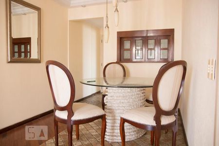 Apartamento para alugar com 58m², 2 quartos e 1 vaga Apartamento para alugar com 58m², 2 quartos e 1 vagaSala