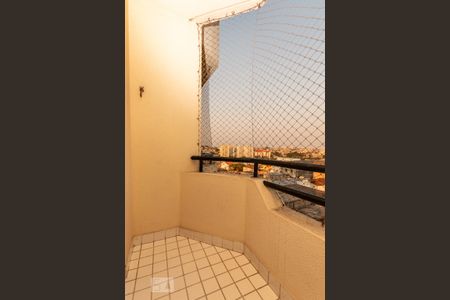Apartamento à venda com 79m², 3 quartos e 1 vaga Apartamento à venda com 79m², 3 quartos e 1 vagaSacada do quarto 1