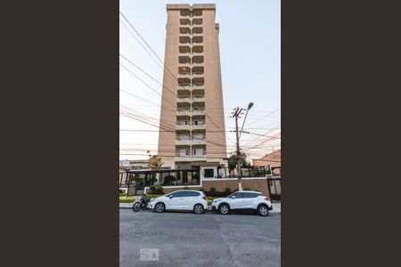 Apartamento à venda com 79m², 3 quartos e 1 vaga Apartamento à venda com 79m², 3 quartos e 1 vagaFachada