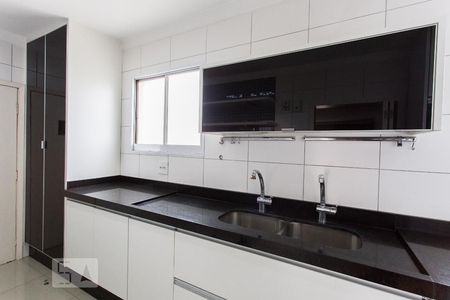 Apartamento para alugar com 168m², 4 quartos e 3 vagasCozinha