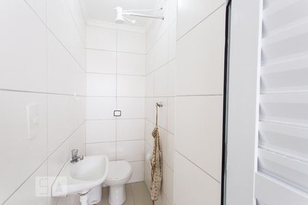 Apartamento para alugar com 168m², 4 quartos e 3 vagasBanheiro de Serviço