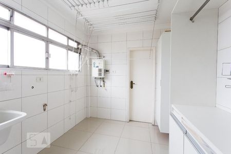 Apartamento para alugar com 168m², 4 quartos e 3 vagasÁrea de Serviço