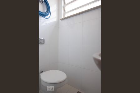 Apartamento para alugar com 163m², 4 quartos e 2 vagasBanheiro de Serviço