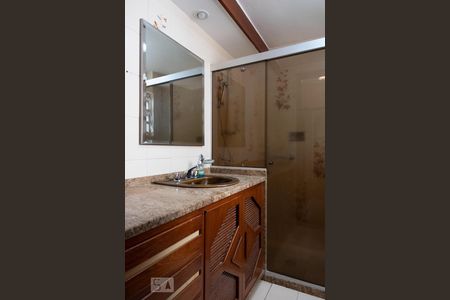 Apartamento para alugar com 163m², 4 quartos e 2 vagasBanheiro Suíte