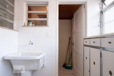 Apartamento para alugar com 163m², 4 quartos e 2 vagasÁrea de Serviço