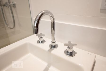 Apartamento para alugar com 163m², 4 quartos e 2 vagasBanheiro