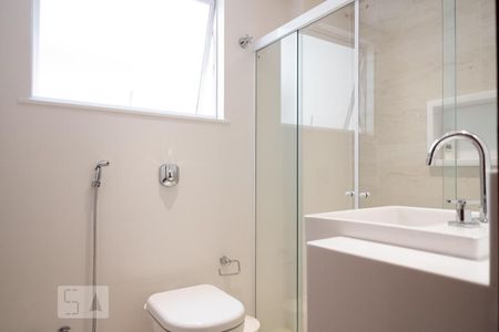 Apartamento para alugar com 163m², 4 quartos e 2 vagasBanheiro