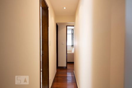 Corredor de apartamento para alugar com 4 quartos, 163m² em Tijuca, Rio de Janeiro