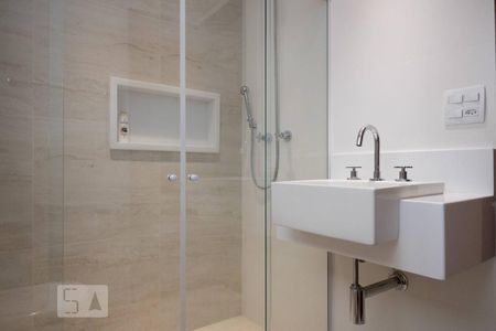 Apartamento para alugar com 163m², 4 quartos e 2 vagasBanheiro