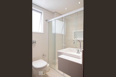 Apartamento para alugar com 163m², 4 quartos e 2 vagasBanheiro