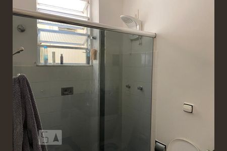 Banheiro de apartamento à venda com 1 quarto, 60m² em Urca, Rio de Janeiro