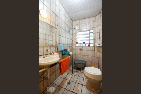 Banheiro  de casa à venda com 4 quartos, 157m² em Cidade Mãe do Céu, São Paulo