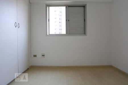 Apartamento para alugar com 70m², 3 quartos e 1 vagaQuarto 2