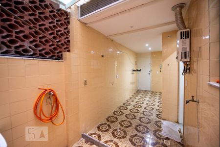 Apartamento à venda com 110m², 3 quartos e 1 vagaÁrea de Serviço