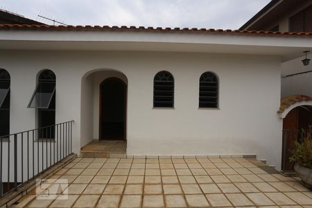 Casa para alugar com 200m², 3 quartos e 4 vagasFachada da Casa