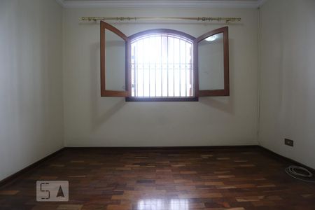 Casa para alugar com 200m², 3 quartos e 4 vagasQuarto 1
