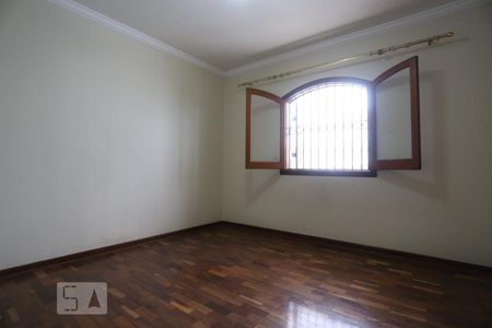 Casa para alugar com 200m², 3 quartos e 4 vagasQuarto 1