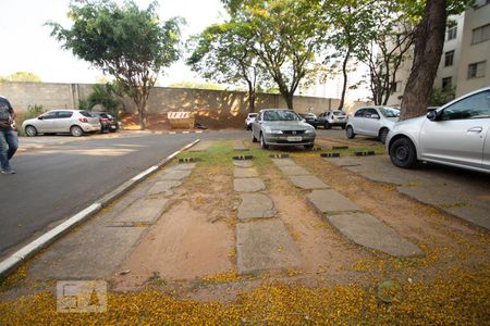 garagem de apartamento para alugar com 2 quartos, 55m² em Jardim Miranda, Campinas