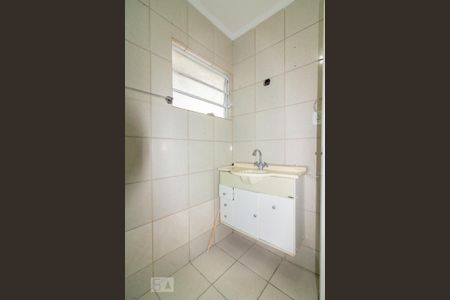 Apartamento para alugar com 90m², 3 quartos e sem vaga Apartamento para alugar com 90m², 3 quartos e sem vagaBanheiro