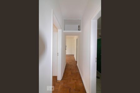 Corredor Quartos de apartamento para alugar com 3 quartos, 90m² em Vila Uberabinha, São Paulo