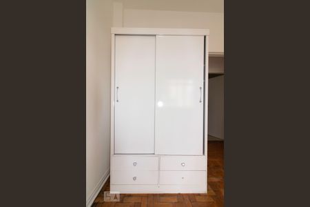Quarto 1 de apartamento para alugar com 3 quartos, 90m² em Vila Uberabinha, São Paulo