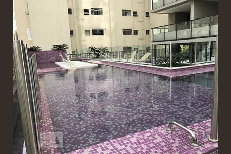 Studio à venda com 40m², 1 quarto e 1 vagaÁrea comum - Piscina