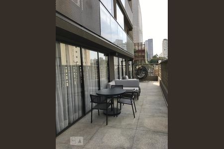 Varanda de kitnet/studio à venda com 1 quarto, 40m² em Vila Olímpia, São Paulo
