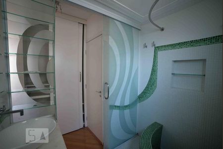Apartamento à venda com 92m², 2 quartos e 2 vagasSuite