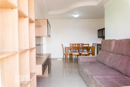 Sala de apartamento para alugar com 3 quartos, 70m² em Vila Moinho Velho, São Paulo