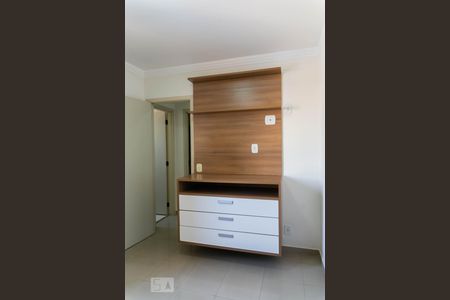 Apartamento para alugar com 70m², 3 quartos e 1 vagaSuíte