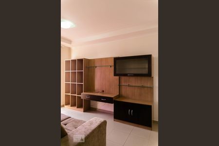 Sala de apartamento para alugar com 3 quartos, 70m² em Vila Moinho Velho, São Paulo