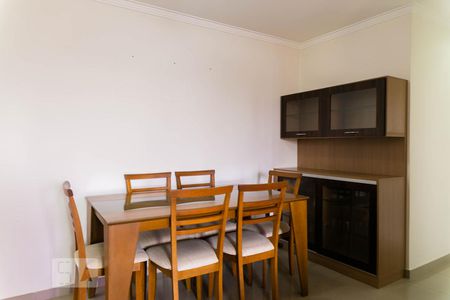 Sala de apartamento para alugar com 3 quartos, 70m² em Vila Moinho Velho, São Paulo