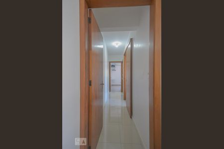 Circulação de apartamento à venda com 2 quartos, 76m² em Cidade Baixa, Porto Alegre