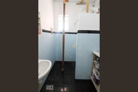 banheiro de casa à venda com 2 quartos, 47m² em Vila Mazzei, São Paulo