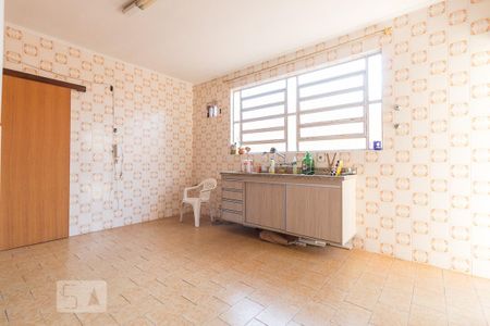 Cozinha de casa para alugar com 4 quartos, 150m² em Jardim Itu-sabará, Porto Alegre