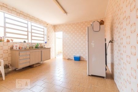 Cozinha de casa para alugar com 4 quartos, 150m² em Jardim Itu-sabará, Porto Alegre