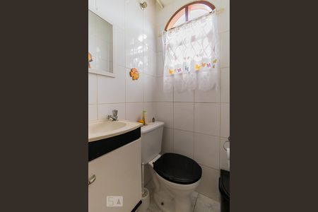 Lavabo de casa para alugar com 1 quarto, 60m² em Cidade Antônio Estêvão de Carvalho, São Paulo