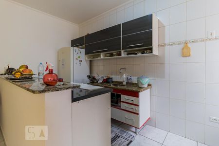 Cozinha de casa para alugar com 1 quarto, 60m² em Cidade Antônio Estêvão de Carvalho, São Paulo