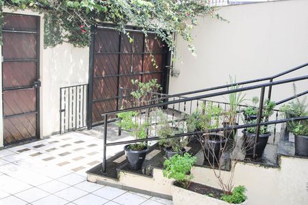 Casa à venda com 320m², 4 quartos e 4 vagasQuintal