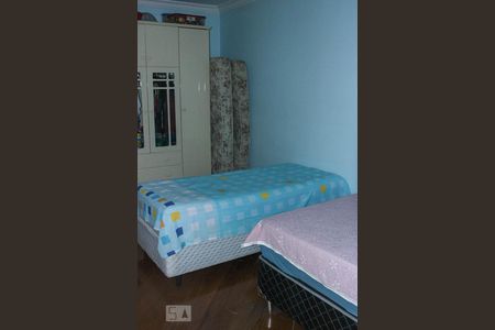 Casa à venda com 320m², 4 quartos e 4 vagasQuarto 2