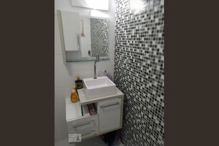 Banheiro da Suíte de apartamento para alugar com 2 quartos, 90m² em Icaraí, Niterói