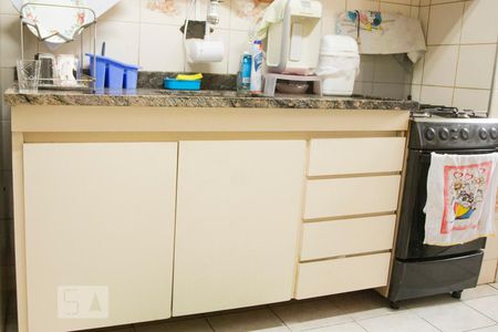 Apartamento à venda com 60m², 2 quartos e 1 vagaCozinha - Armários