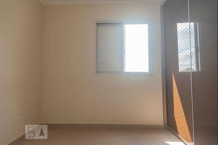 Quarto 2 de apartamento para alugar com 2 quartos, 47m² em Vila Siqueira, São Paulo