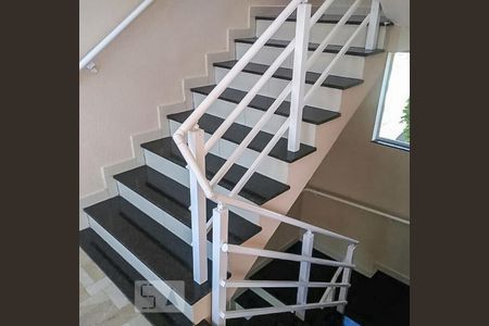 Apartamento para alugar com 50m², 2 quartos e sem vagaÁrea comum